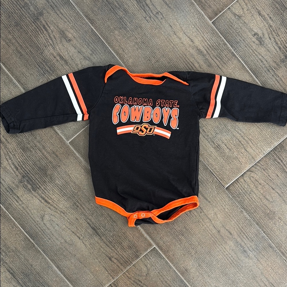 Oklahoma State Cowboys Baby Long Sleeve Onesie. Size 6-12 months. Brand Colosseu